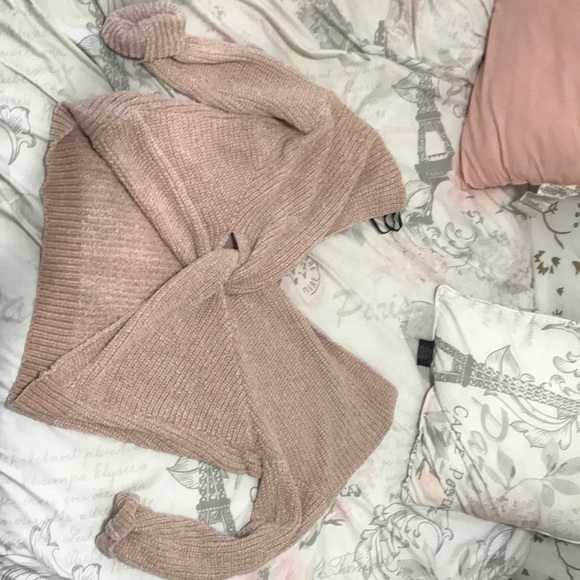 Forever 21 sweater - Picture 2 of 2